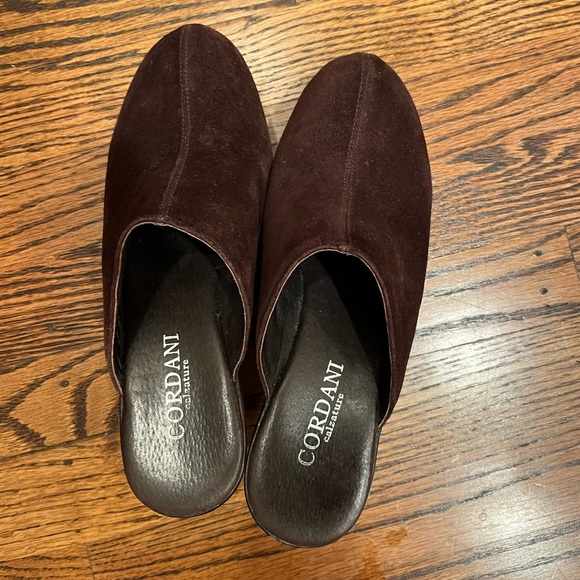 Cordani Suede Clogs Size 39 - Picture 2 of 6